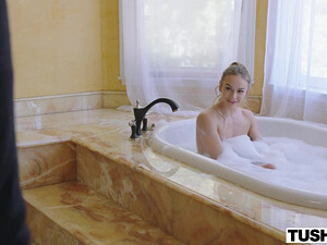 Покладисто дает раком в нежный задок